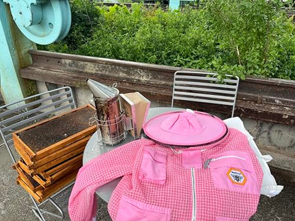 Beekeeping Jacket with Veil 3-Layer Ultra Ventilated Veil Round) YKK Zippers Full Protection Suit Carrying Bag (BP-302-Pink)-M - color: Pink Round, size: Medium