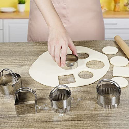 M JNGMEI 6 Pieces Stainless Steel Cookie Biscuit Cutter Set 2'', 3'',3.5'', 4'',5''and6'' Biscuit Plain Edge Round Cutters large Sizes Shape Molds Ranging from 2-6 Inches Multiple Sizes - style: 6pcs(2-6in)