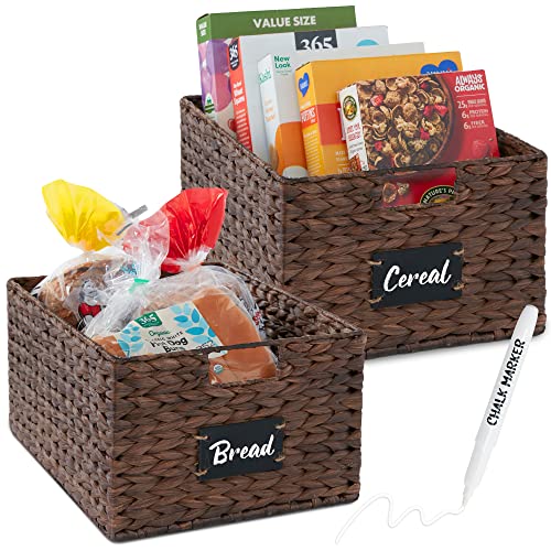 Best Choice Products 식료품 저장실 바구니 40.6 x 30.5cm(16 x 12인치) 워터 히아신스 보관 바구니 2개 세트, 손잡이가 달린 우븐 고리버들 주방 정리함, 칠판 라벨 분필 마커 포함 - 브라운 - color: 브라운., size: 12x16x8in