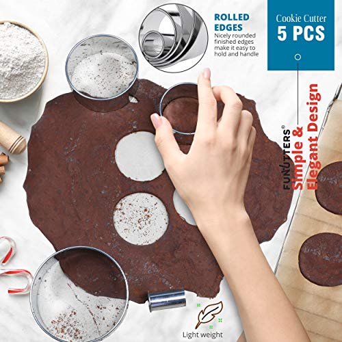 Cookie Cutter Set, 5 Pc. Kit, Measuring 1'', 2'', 3'', 4'' and 5'', Round Metal Baking Rings for Pastry, Biscuits, and Dough Cutting, Heavy Duty and Reusable, Multiple Sizes - size: 1 2 3 4 5 Inch x 2 Inch
