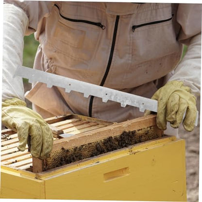 BESPORTBLE 2pcs Beehive Frame Spacers Metal Hive Divider for Beekeeping Lightweight and Easy to Install Prevents Frame Movement Essential Beekeeping Tool