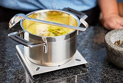 Rösle Stainless Steel Sauce Ladle, Hooked Handle, 2-Ounce - size: 2-Ounce (Hooked Handle), style: Pouring