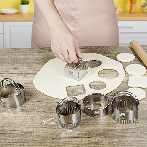 Square Biscuit Cutter Set 1.75inch 2inch 2.25inch 2.75inch 3.25inch, Stainless Steel Cookies Cutter with Handle, Professional Baking Dough Tools,5pcs set - style: 5pcs Square with handle(1.75-3.25in)