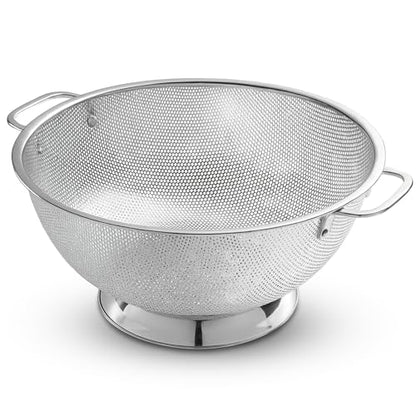 Bellemain Colander for Kitchen – 5 Qt Stainless Steel Strainer with Handle - Pasta Strainer Bowl for Pasta, Spaghetti, Vegetables, Fruit, and Pot Draining - Stainless Steel Colander - size: 5 Quart