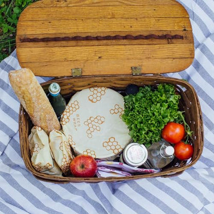 Bee's Wrap Beeswax Wraps for Food - 3 Pack of Assorted Beeswax Wraps - Small, Medium & Large Wrap - Plastic Free Made in USA Reusable Natural Food Wrap - Honeycomb Print - style: 3 Pack (Honeycomb)