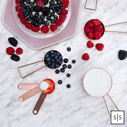 Copper Measuring Cups and Spoons Set – 8-Piece Stackable Stainless Steel Metal Measuring Utensils – Stylish and Sturdy Rose Gold Kitchen Accessories for Baking and Cooking - color: Copper