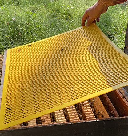 Stainless Steel Beehive J-Hook -, 4 Packs Multi-Purpose Beehive Elevator and Scraper, Can Pry The Beehive and Scrape Propolis, Professional Beekeeping Tool.