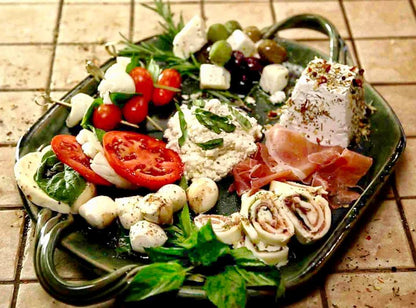 Basic Beginner Cheese Making Kit - Mozzarella, Burrata, Burricota, Chevre, Ricotta, Mascarpone & Butter!