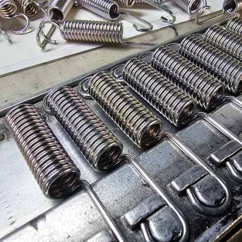 uxcell 0.9mm Wire Diax10mm ODx120mm Length Spring Steel Tension Spring 10pcs - size: 0.9x10x60mm